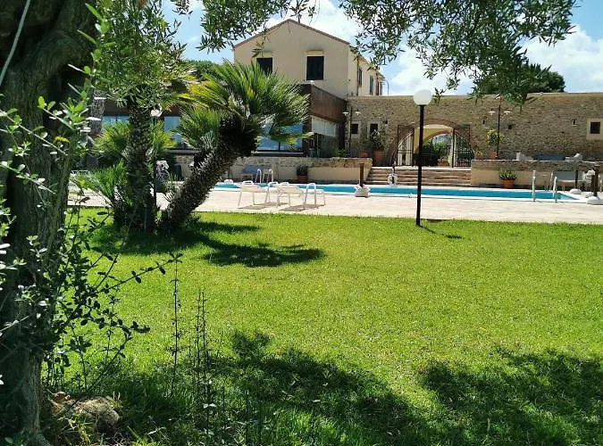 Azienda Agrituristica Baglio Carta * Balestrate